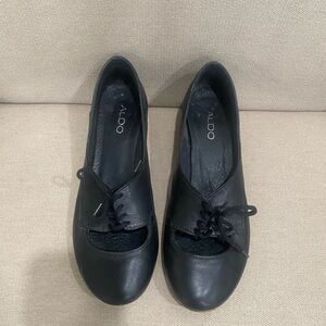 ALDO Women's Black Lace-Up Flats